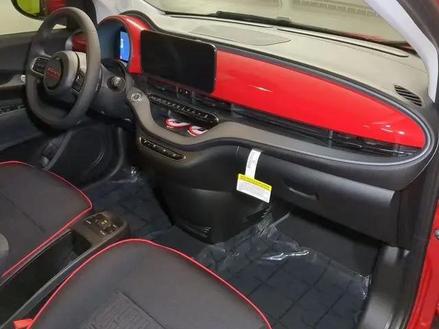 2024 Fiat 500e INSPIRED FWD