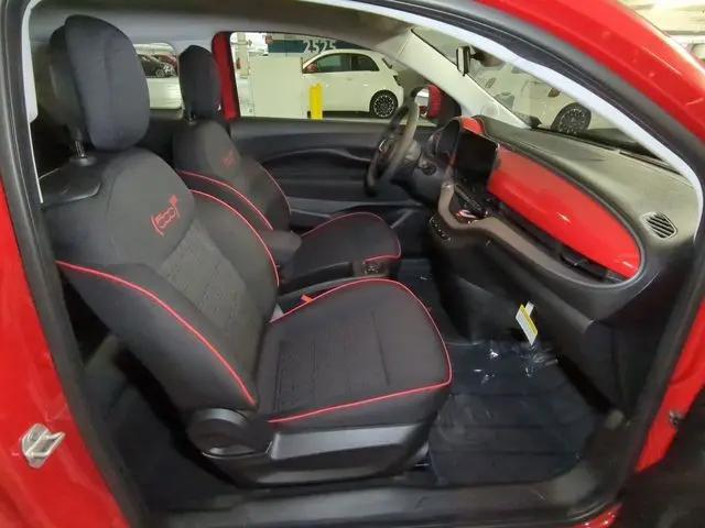 2024 Fiat 500e INSPI(RED) FWD