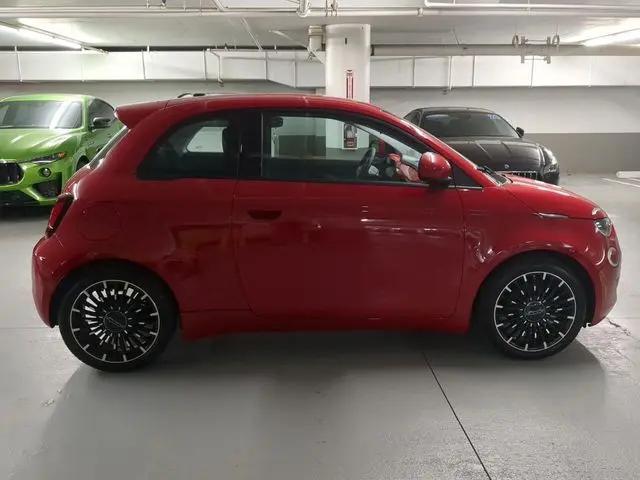 2024 Fiat 500e INSPI(RED) FWD