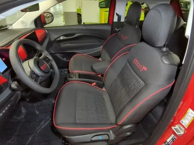 2024 Fiat 500e INSPI(RED) FWD