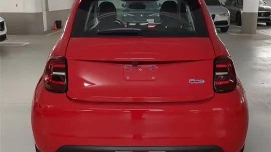 2024 Fiat 500e INSPI(RED) FWD