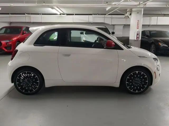 2024 Fiat 500e INSPI(RED) FWD