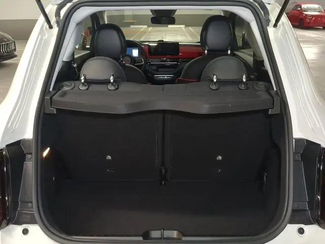 2024 Fiat 500e INSPI(RED) FWD