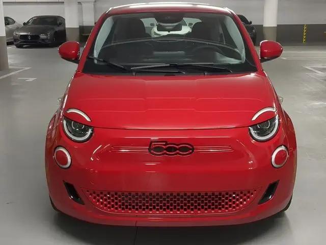 2024 Fiat 500e INSPI(RED) FWD