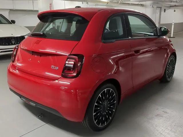2024 Fiat 500e INSPI(RED) FWD
