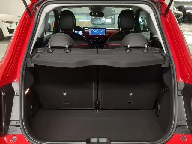 2024 Fiat 500e INSPI(RED) FWD