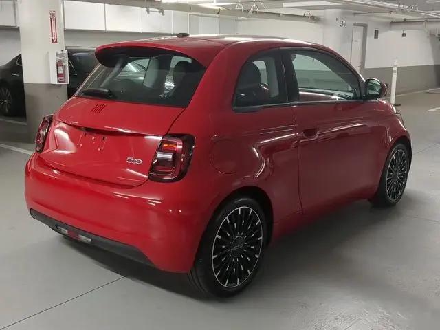 2024 Fiat 500e INSPI(RED) FWD