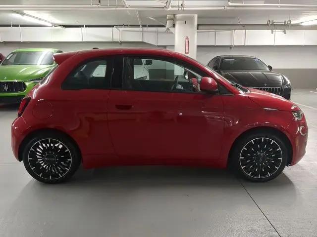 2024 Fiat 500e INSPI(RED) FWD