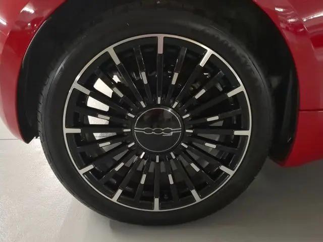 2024 Fiat 500e INSPI(RED) FWD