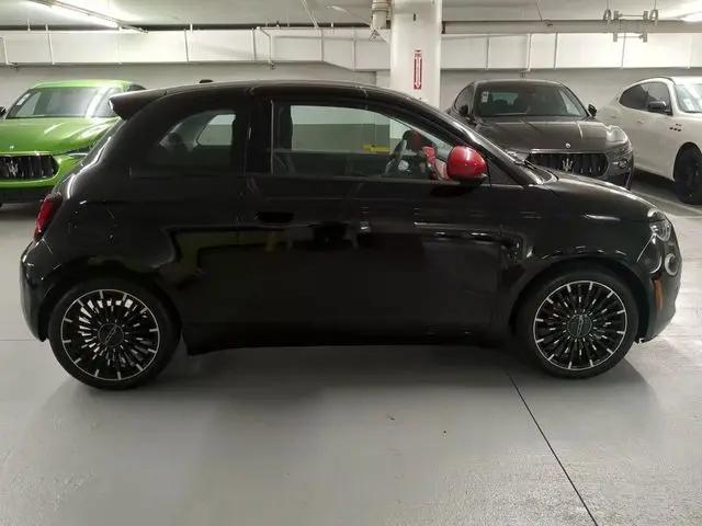 2024 Fiat 500e INSPI(RED) FWD