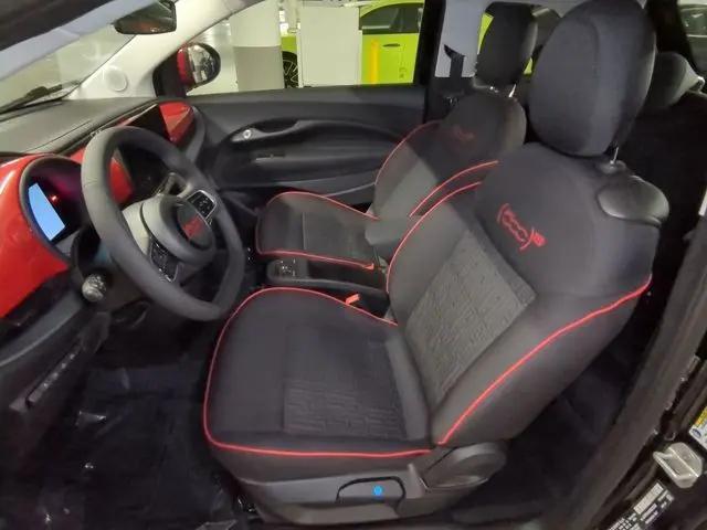 2024 Fiat 500e INSPI(RED) FWD
