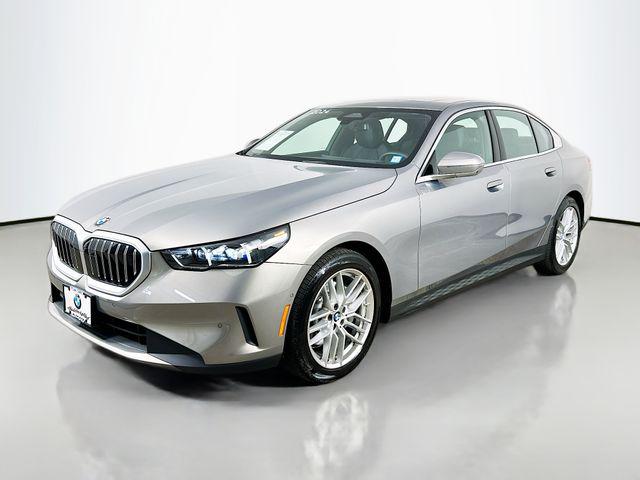 2024 BMW 530