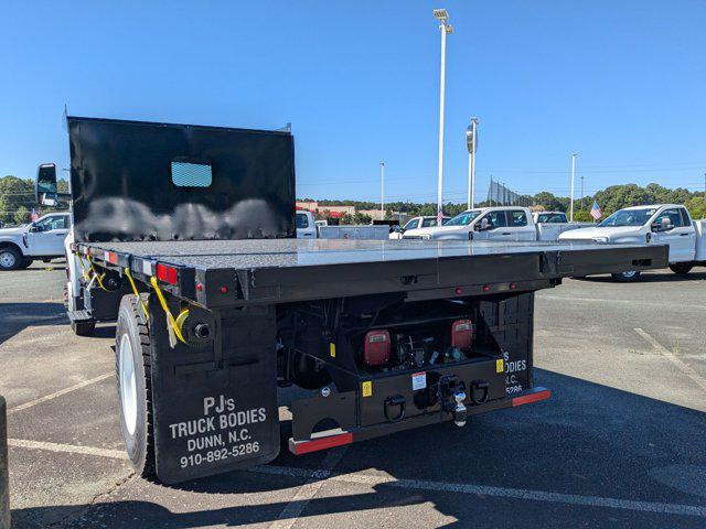 2025 Ford F-650 Base