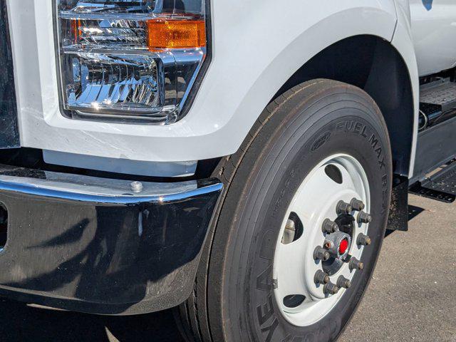 2025 Ford F-650 Base