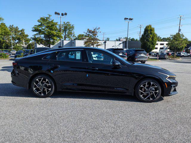 2025 Kia K5 EX