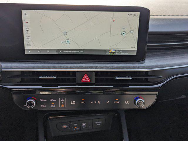2025 Kia K5 EX