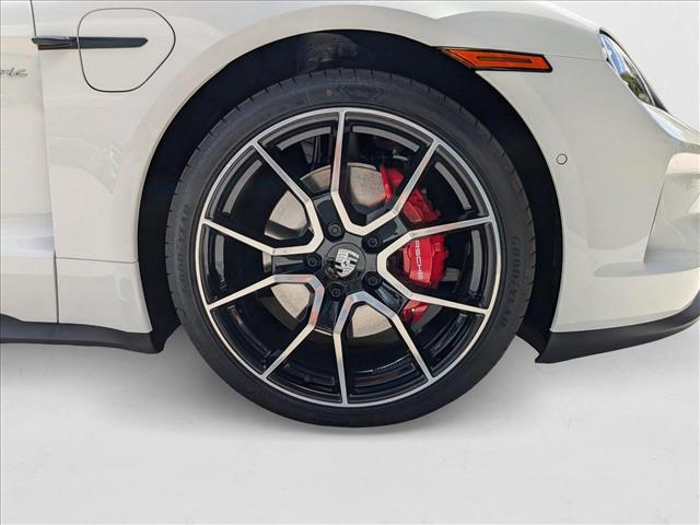 2025 Porsche Taycan 4S