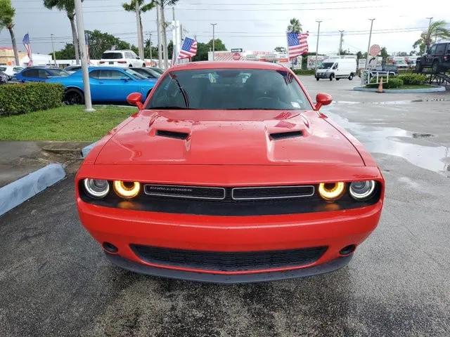 2021 Dodge Challenger SXT