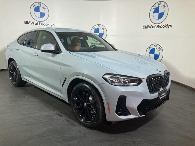 2022 BMW X4