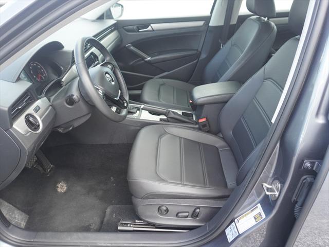 2022 Volkswagen Passat 2.0T SE