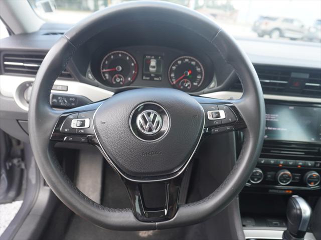 2022 Volkswagen Passat 2.0T SE