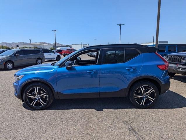 2019 Volvo XC40 T4 R-Design