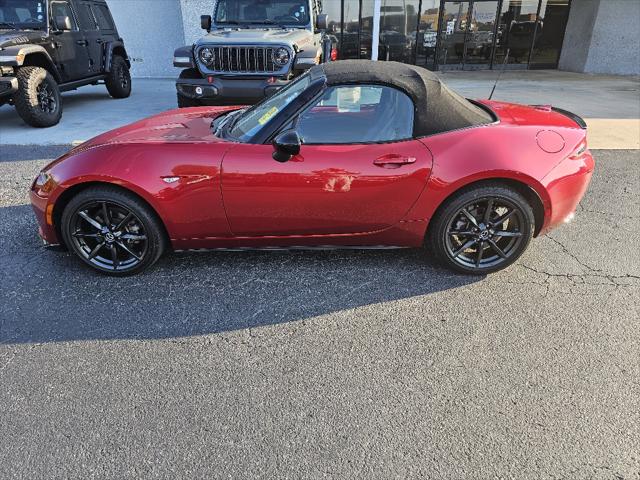 2016 Mazda MX-5 Miata Club