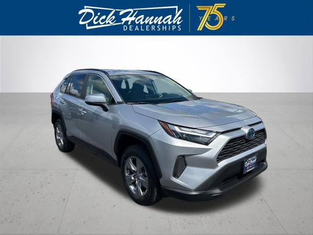 2022 Toyota RAV4 Hybrid XLE