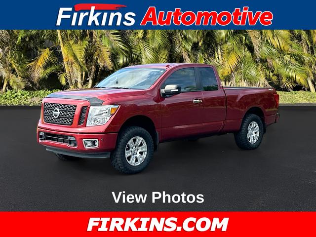 2018 Nissan TITAN SV