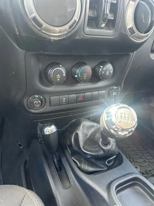 2015 Jeep Wrangler Unlimited Sport