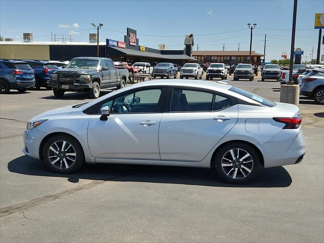 2021 Nissan Versa SV Xtronic CVT