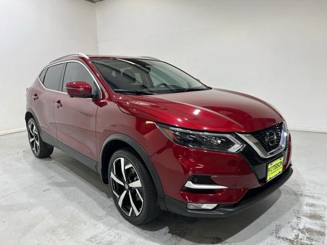 2021 Nissan Rogue Sport SL FWD Xtronic CVT