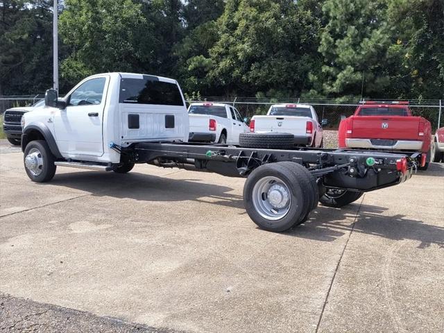 2024 RAM Ram 5500 Chassis Cab RAM 5500 TRADESMAN CHASSIS REGULAR CAB 4X2 120 CA