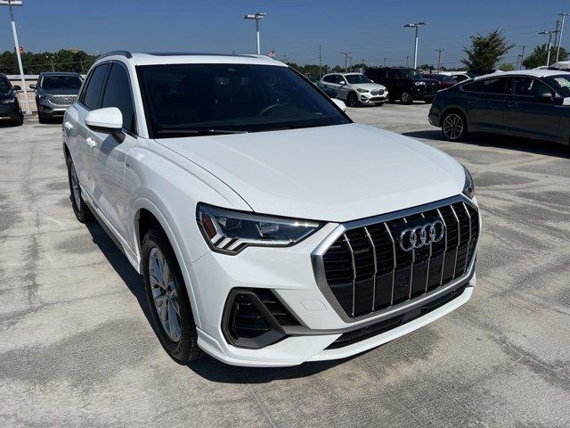 2024 Audi Q3 Premium 45 TFSI S line quattro Tiptronic