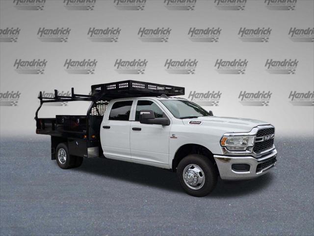 2024 RAM Ram 3500 Chassis Cab RAM 3500 TRADESMAN CREW CAB CHASSIS 4X4 60 CA