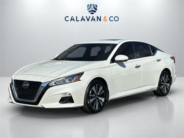 2022 Nissan Altima SL FWD