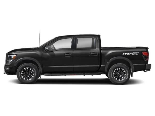 2020 Nissan TITAN Crew Cab PRO-4X 4x4