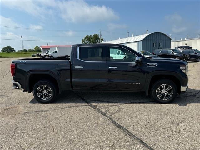 2024 GMC Sierra 1500 4WD Crew Cab Short Box SLT