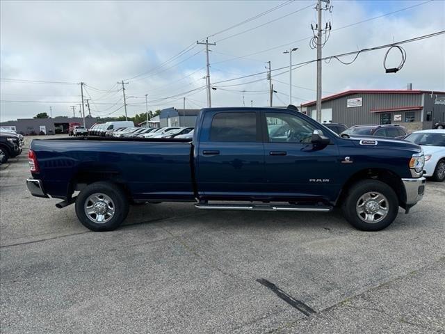 2022 RAM 2500 Big Horn Crew Cab 4x4 8 Box