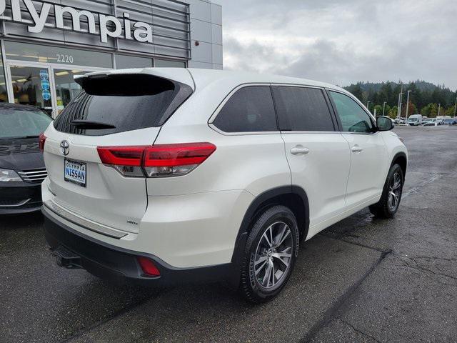 2017 Toyota Highlander LE