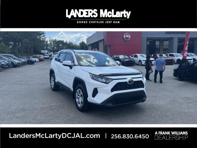 2020 Toyota RAV4 LE