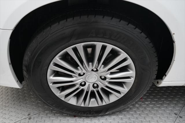 2014 Chrysler Town & Country Touring-L