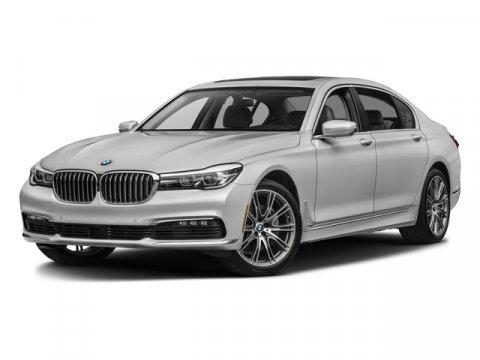 2018 BMW 740i