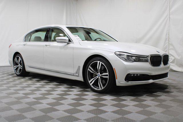 2018 BMW 740i