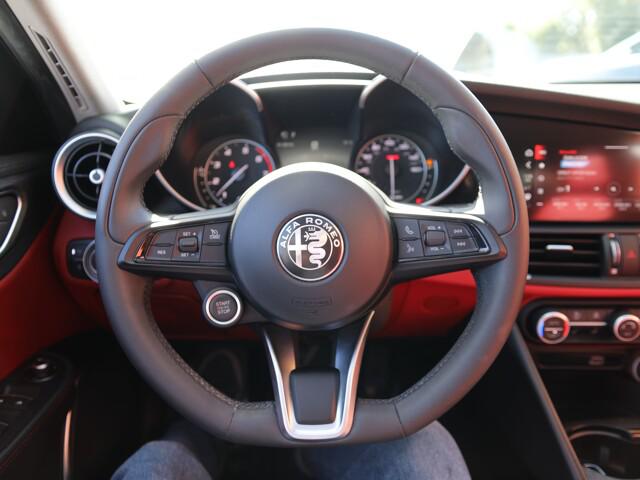 2021 Alfa Romeo Giulia Ti RWD