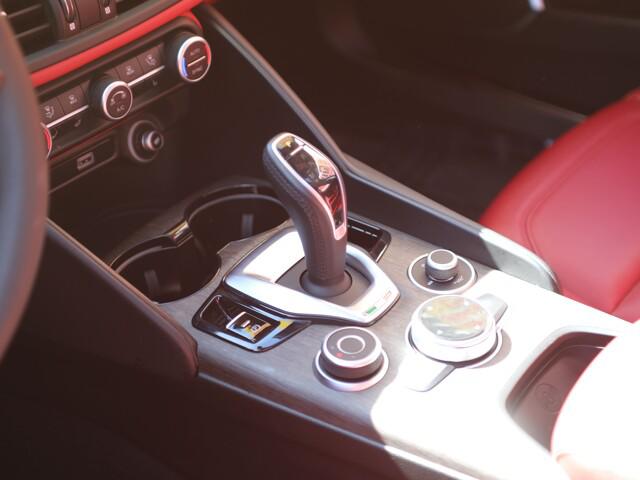 2021 Alfa Romeo Giulia Ti RWD