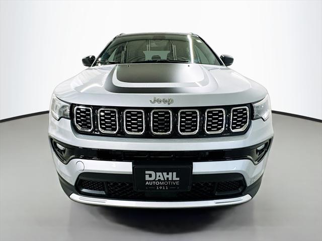 2025 Jeep Compass COMPASS LIMITED 4X4