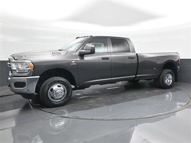 2024 RAM Ram 3500 RAM 3500 TRADESMAN CREW CAB 4X4 8 BOX