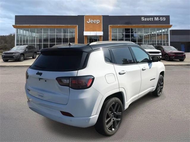 2025 Jeep Compass COMPASS LIMITED 4X4