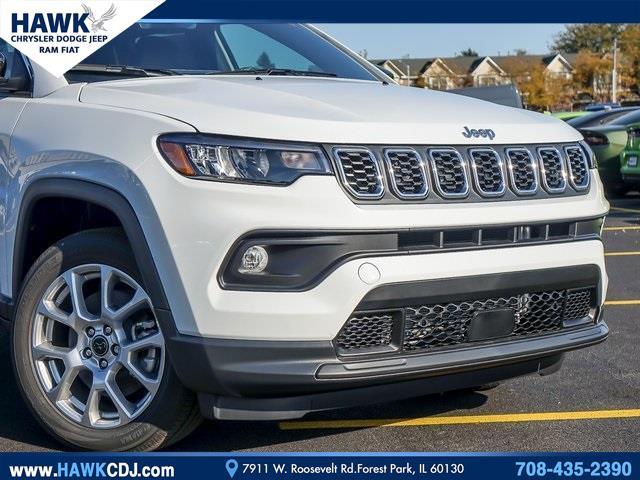 2025 Jeep Compass COMPASS LATITUDE 4X4